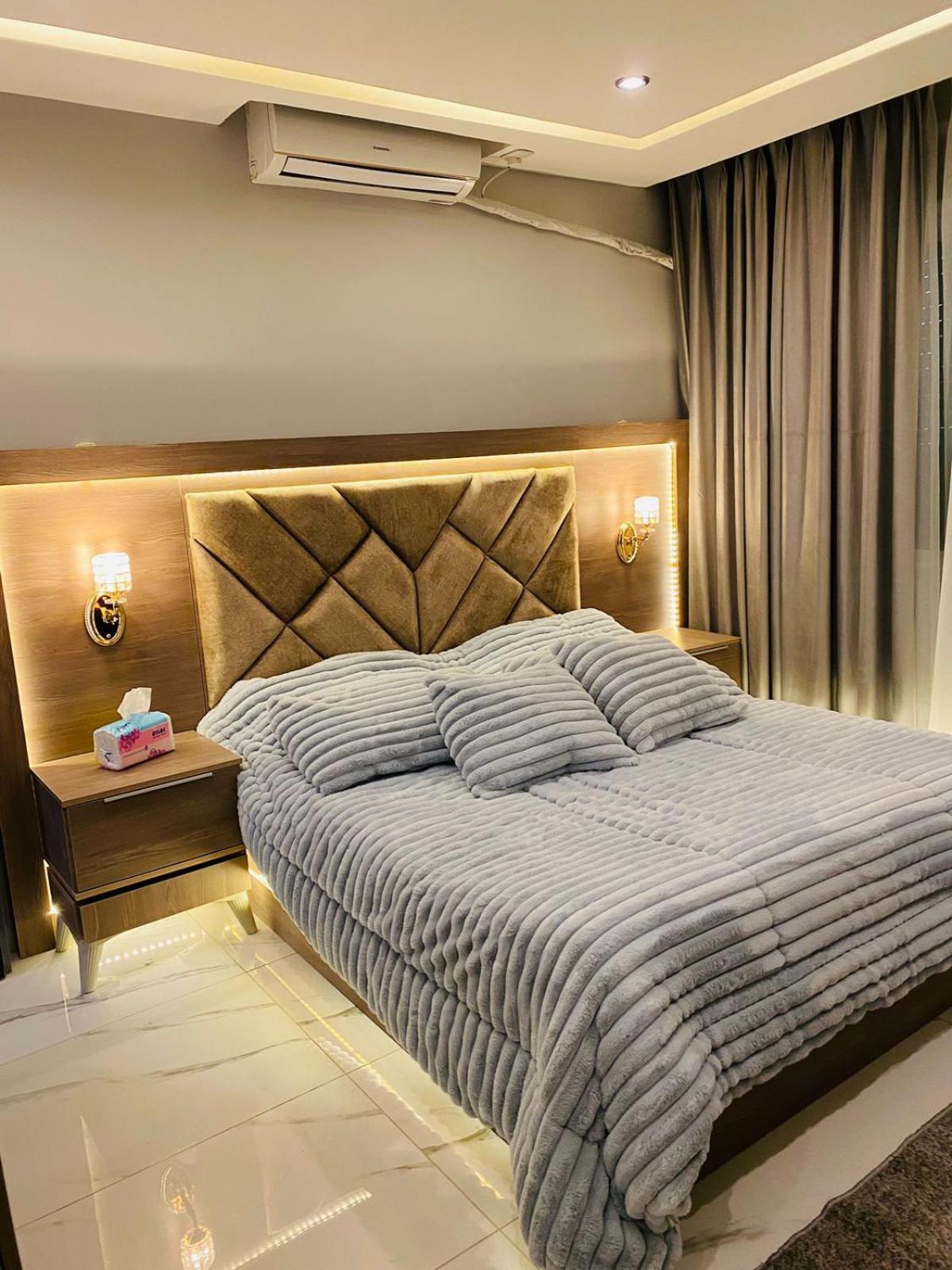 Al Seoudi Furnished Units Apartment Az Zarqa Phòng bức ảnh