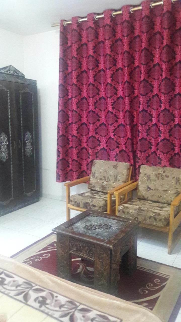 Al Seoudi Furnished Units Apartment Az Zarqa Ngoại thất bức ảnh