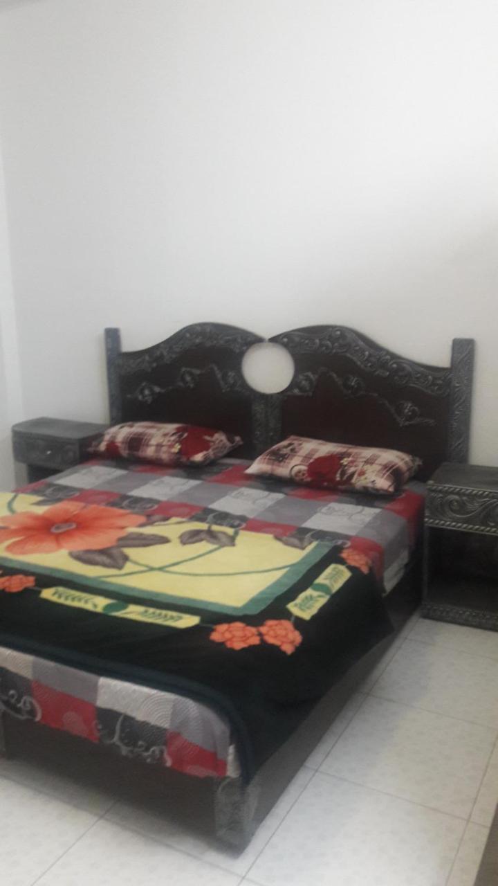 Al Seoudi Furnished Units Apartment Az Zarqa Ngoại thất bức ảnh