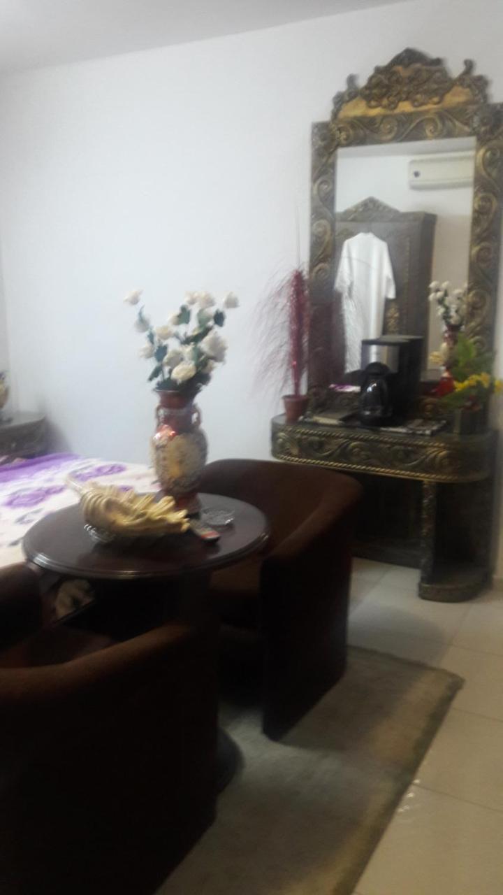 Al Seoudi Furnished Units Apartment Az Zarqa Ngoại thất bức ảnh